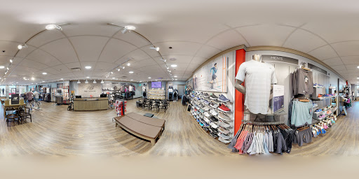 Shoe Store «New Balance - Milwaukee», reviews and photos, 17155 W Bluemound Rd a, Brookfield, WI 53005, USA