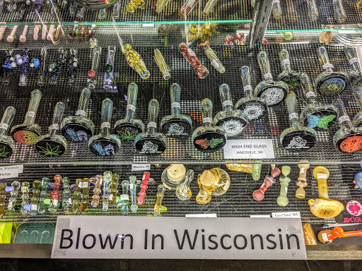 Tobacco Shop «Torched Glass, LLC», reviews and photos, 173 S Main St, Fond du Lac, WI 54935, USA