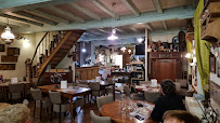 Atmosphère du Restaurant français Au Joyeux Retour des Pêcheurs à Zuydcoote - n°14