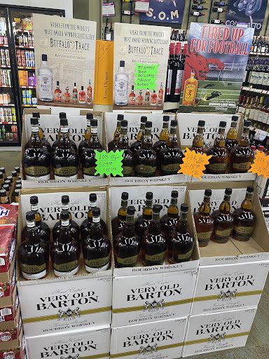 Liquor Store «Liquor World At Camelot», reviews and photos, 808 Lyndon Ln #101, Louisville, KY 40222, USA