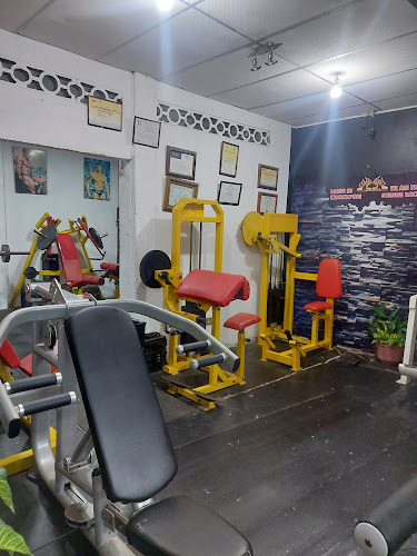 Opiniones de GIMNASIO CHACKPORI en Guayaquil - Gimnasio