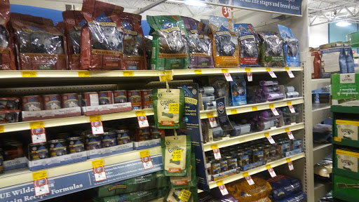 Pet Supply Store «PetSmart», reviews and photos, 934 W Street Rd, Warminster, PA 18974, USA