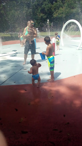 Water Park «Veterans Park & Splash Pad», reviews and photos, 509-599 Ronald Reagan Hwy, DeRidder, LA 70634, USA