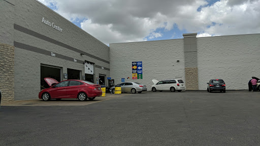 Tire Shop «Walmart Tires & Auto Parts», reviews and photos, 620 S Interstate 35, Georgetown, TX 78628, USA