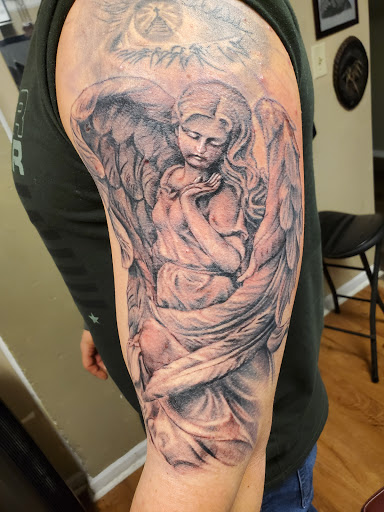 Tattoo Shop «Moving Shadow Ink», reviews and photos, 4328 W Forest Home Ave, Milwaukee, WI 53219, USA