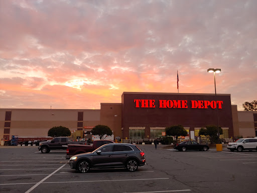 The Home Depot, 2635 Peachtree Pkwy, Suwanee, GA 30024, USA, 