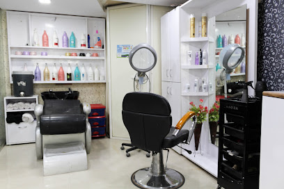 Butterfly Beauty And Hair Salon - Shop No 17 Prime Rose, Pune, Maharashtra,  IN - Zaubee