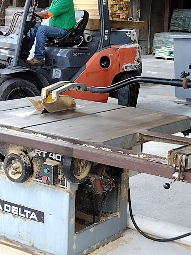 Door Supplier «Florida Lumber Co», reviews and photos, 2431 NW 20th St, Miami, FL 33142, USA