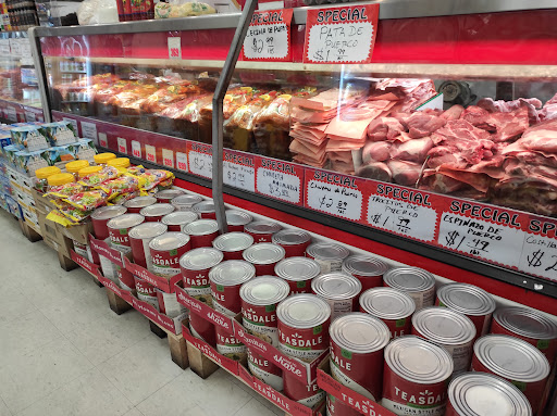 Grocery Store «La Bodega Market», reviews and photos, 259 S Tustin St, Orange, CA 92866, USA