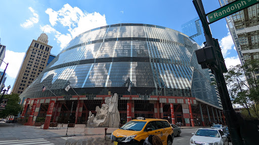 Shopping Mall «Atrium», reviews and photos, 100 W Randolph St, Chicago, IL 60601, USA