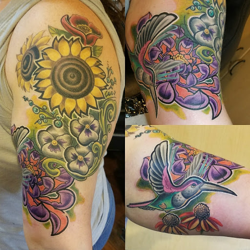 Tattoo Shop «Moth Studio», reviews and photos, 428 W Commercial St, Springfield, MO 65803, USA