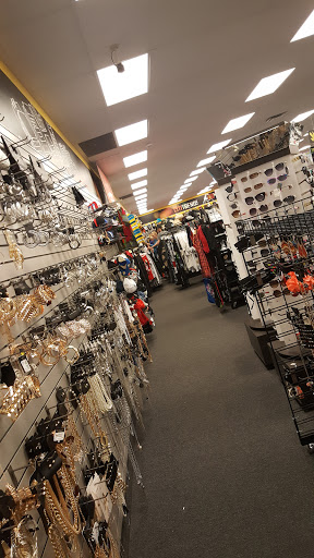 Clothing Store «Citi Trends», reviews and photos, 4253 Fulton Rd, Cleveland, OH 44144, USA