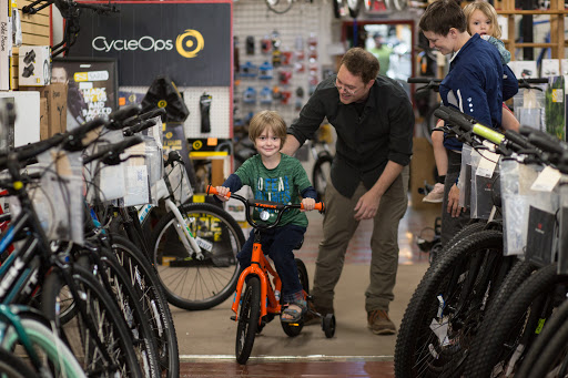 Bicycle Store «Bay City Cycles», reviews and photos, 412 Main St W, Ashland, WI 54806, USA