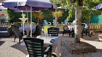 Atmosphère du Restaurant Le Trou Normand à Verrières - n°10