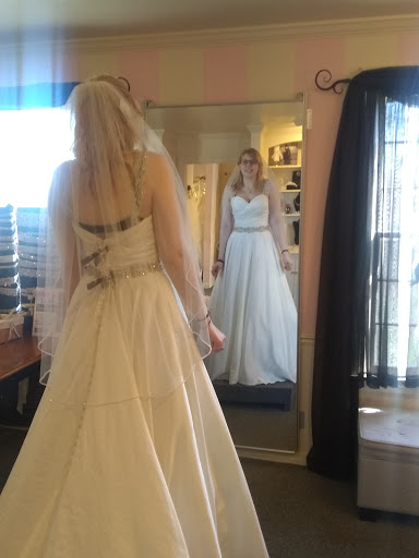Bridal Shop «A Savvy Bride», reviews and photos, 17700 W Capitol Dr, Brookfield, WI 53045, USA