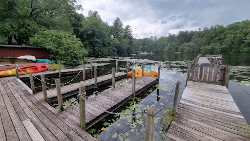 Resort «Highland Lake Inn & Resort», reviews and photos, 86 Lily Pad Ln, Flat Rock, NC 28731, USA