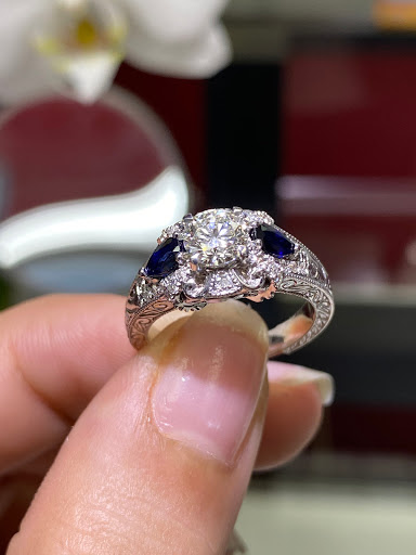 Jewelry Store «Inter-Continental Jewelers», reviews and photos, 6222 Richmond Ave #570, Houston, TX 77057, USA