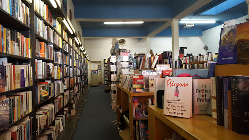 Book Store «Small World Books», reviews and photos, 1407 Ocean Front Walk, Venice, CA 90291, USA
