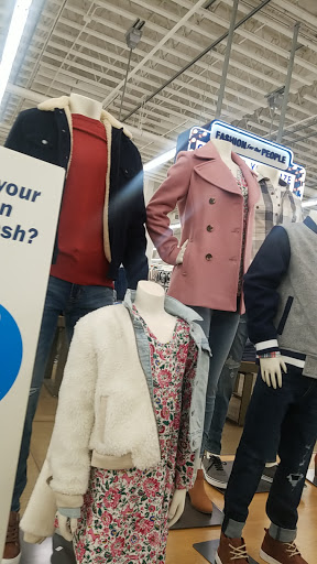 Clothing Store «Old Navy», reviews and photos, 1600 Saratoga Ave, San Jose, CA 95129, USA