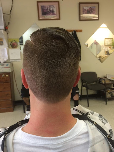 Barber Shop «Friendly Barber Shop», reviews and photos, 13207 Jones Rd, Houston, TX 77070, USA