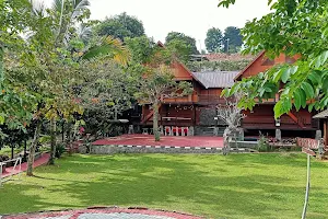 Vila Kampung Amieh image
