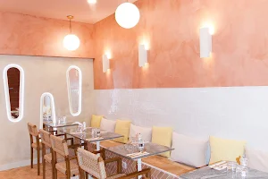 Azur Café image