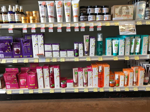 Grocery Store «Lakewinds Food Co-op», reviews and photos, 435 Pond Promenade, Chanhassen, MN 55317, USA