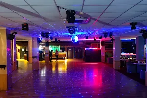 Ocean Club - Bowling, Bilard, Bawilandia, Disco! image