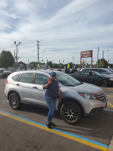 Car Dealer «RightWay Auto Sales», reviews and photos, 34966 S Gratiot Ave, Charter Twp of Clinton, MI 48035, USA