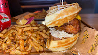 Sandwich au poulet du Restaurant de spécialités afro-américaines Baba Zulu à Paris - n°1