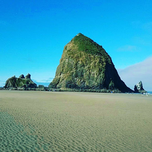 Tourist Attraction «Haystack Rock», reviews and photos, US-101, Cannon Beach, OR 97110, USA