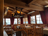 Atmosphère du La Croix Blanche - Restaurant & bar Les Gets - n°2