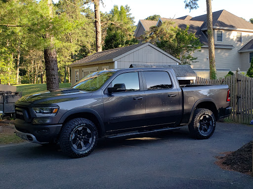 Car Dealer «Dodge Chrysler Jeep City», reviews and photos