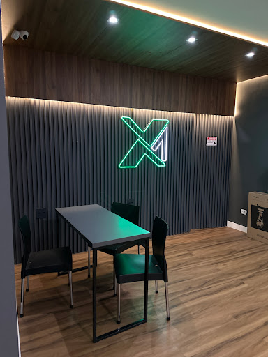 Logo da empresa - X1 GAMES E ELETRÔNICOS | IPHONE - SAMSUNG - PS5 - XBOX