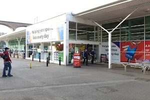 Tesco Superstore image