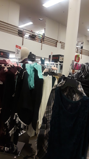 Department Store «JCPenney», reviews and photos, 6420 Pacific Blvd, Huntington Park, CA 90255, USA