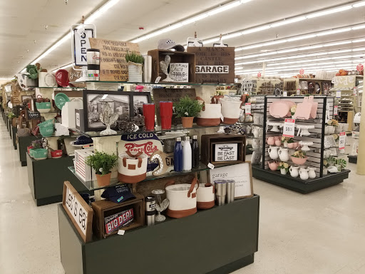 Craft Store «Hobby Lobby», reviews and photos, 2050 8th St, Coralville, IA 52241, USA