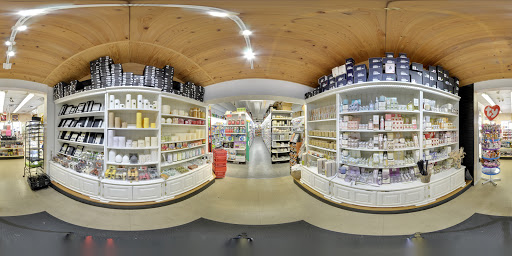 Paint Store «Miami Home Centers, Benjamin Moore Paint Center, South Miami», reviews and photos, 7325 SW 57th Ave, South Miami, FL 33143, USA