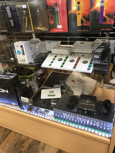 Tobacco Shop «Puff&Pass Smoke Shop», reviews and photos, 14151 Ramona Blvd #2B, Baldwin Park, CA 91706, USA