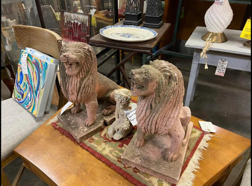 Antique Furniture Store «Lots of Furniture Antiques Warehouse», reviews and photos, 910 N Riverfront Blvd, Dallas, TX 75207, USA