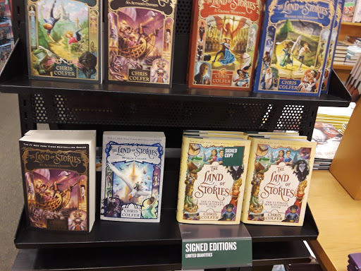 Shopping Mall «Lehigh Valley Mall», reviews and photos, 250 Lehigh Valley Mall, Whitehall, PA 18052, USA