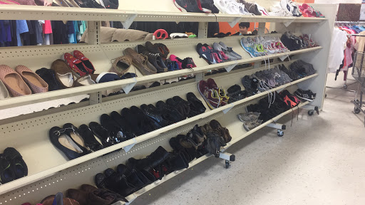 Donations Center «Goodwill of North Georgia: Roswell Store and Donation Center», reviews and photos