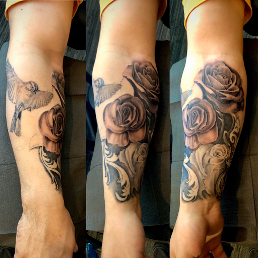 Find small finger tattoo ideas for your next unique tattoo in Snohomish at Collective Image Tattoo