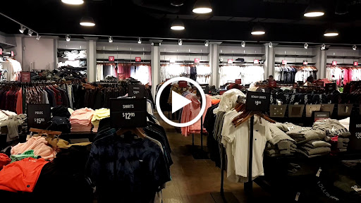 Clothing Store «Hollister Co. Outlet», reviews and photos, 651 Kapkowski Rd, Elizabeth, NJ 07201, USA