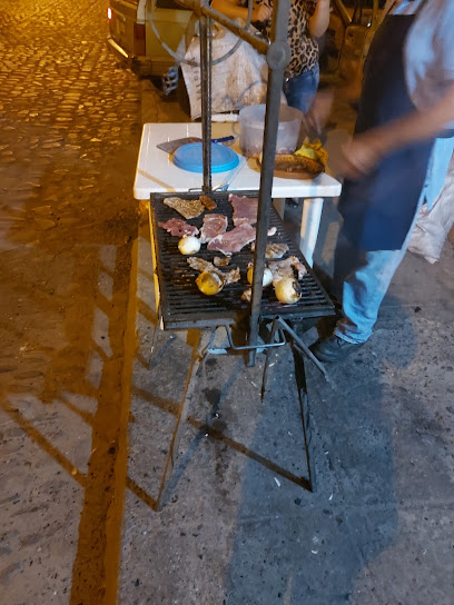 Tacos al Carbon El Iñiguez - José Siordia C, Revolución, 46500 Etzatlán, Jal., Mexico