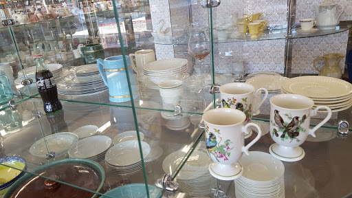 Thrift Store «Angelic Resale», reviews and photos, 727 W Davis St, Conroe, TX 77301, USA