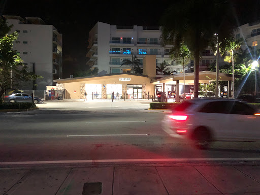 Convenience Store «7-Eleven», reviews and photos, 6348 Collins Ave, Miami Beach, FL 33141, USA