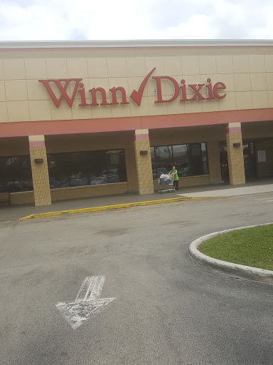 Grocery Store «Winn-Dixie», reviews and photos, 20417 Biscayne Blvd, Aventura, FL 33180, USA