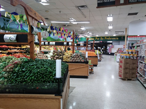 Grocery Store «El Rio Grande #1», reviews and photos, 5308 Maple Ave, Dallas, TX 75235, USA