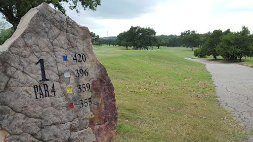 Golf Course «Lake Arlington Golf Course», reviews and photos, 1516 W Green Oaks Blvd, Arlington, TX 76013, USA